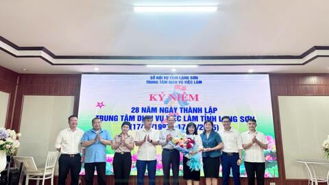Trung tâm Dịch vụ việc làm tỉnh Lạng Sơn Kỷ niệm 28 năm thành lập và phát triển