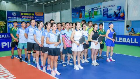 Câu lạc bộ Pickleball Sở Nội vụ tham gia chương trình giao lưu pickleball chào mừng 65 năm ngày truyền thống ngành Du lịch Việt Nam